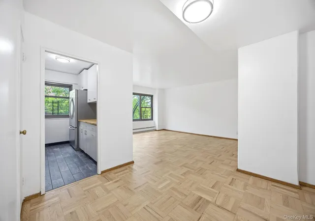 Photo 3 of Sale Pending at 33-52 Crescent St #4C, Astoria, NY 11106 | MLS# 1008048 | Listing updated on 2026-08-28