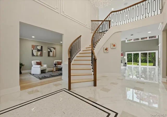 Photo 4 of Sale Pending at 72 Haypath Rd, Oyster Bay, NY 11714 | MLS# 1008056 | Listing updated on 2026-09-12