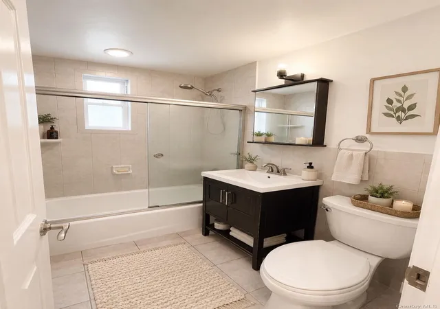 2nd image of 172-09 Crocheron Ave, Flushing, NY 11358