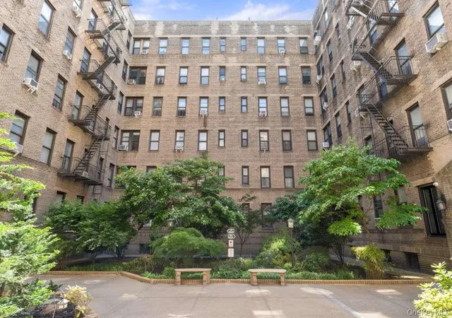 Homes for sale in New York, NY | 7101 Colonial Rd #L5D, New York, NY 11209 | MLS# 1008093