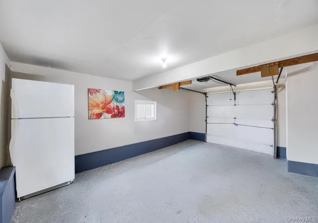 26th image of 213 Hillcrest Dr, Hempstead, NY 11783 | MLS# 1008095