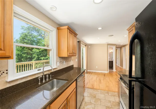 Homes for sale in Kent, NY | 84 Chief Nimham Cir, Kent, NY 10512 | MLS# 1008096