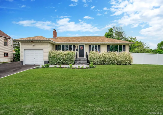 1st image of 654 S 5th St, Lindenhurst, NY 11757 | MLS# 1008100