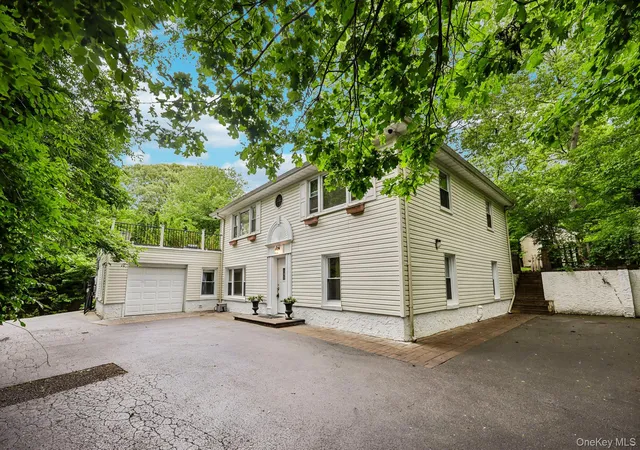 5th image of 40 Timberpoint Dr, Northport, NY 11768 | MLS# 1008114