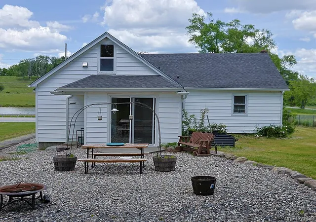 Homes for sale in Greenville, NY | 1414 Us Hwy 6, Greenville, NY 12771 | MLS# 1008130