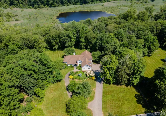 Homes for sale in North Salem, NY | 236 Hardscrabble Rd, North Salem, NY 10560 | MLS# 1008132