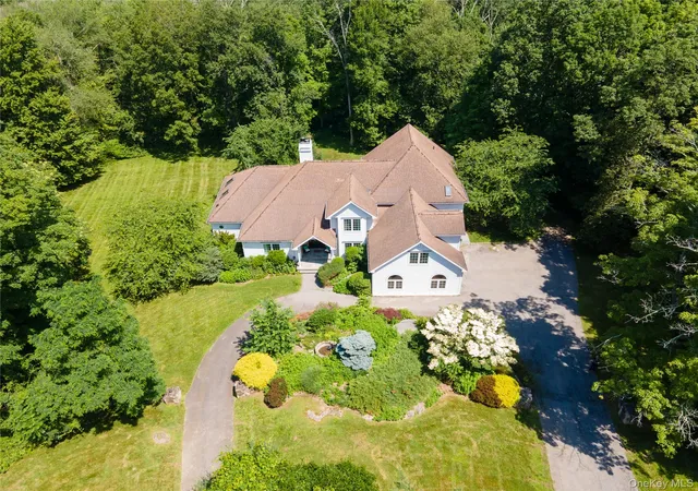 Homes for sale in North Salem, NY | 236 Hardscrabble Rd, North Salem, NY 10560 | MLS# 1008132