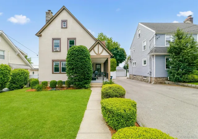 Homes for sale in Rye Town, NY | 51 Clark Pl, Rye Town, NY 10573 | MLS# 1008133