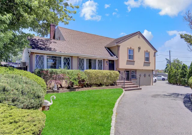 3rd image of 2927 Brower Ave, Hempstead, NY 11572 | MLS# 1008176