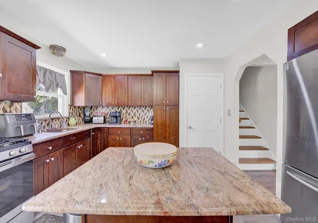 5th image of 2927 Brower Ave, Hempstead, NY 11572 | MLS# 1008176