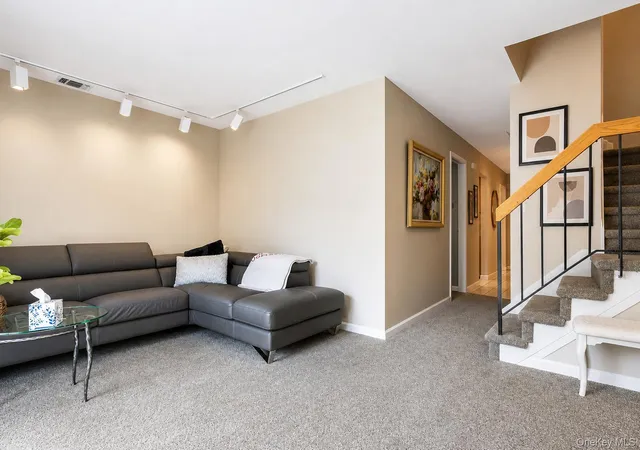 Photo 3 of Sale Pending at 65 Cottonwood Ct, Wantagh, NY 11793 | MLS# 1008190 | Listing updated on 2026-09-16