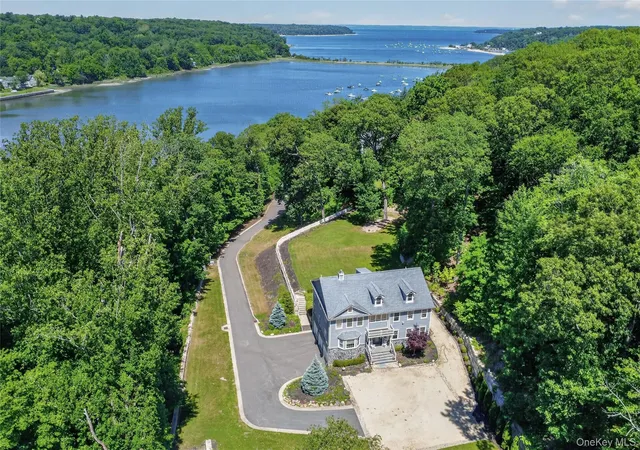 1st image of 261 Harbor Rd, Huntington, NY 11724 | MLS# 1008198