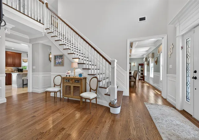 5th image of 261 Harbor Rd, Huntington, NY 11724 | MLS# 1008198