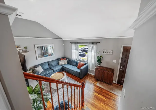 18th image of 191 Grove St, Brookhaven, NY 11776 | MLS# 1008208