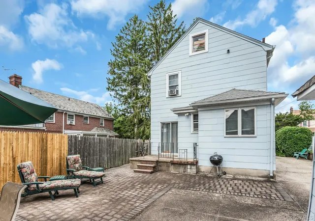 17th image of 4612 Fayette Pl, North Hempstead, NY 11020 | MLS# 1008215
