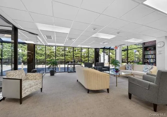 2nd image of 800 Willis Ave #119, Albertson, NY 11507 | MLS# 1008235