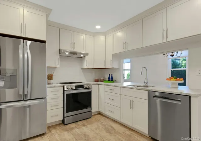 Homes for sale in Clarkstown, NY | 342 Sierra Vista Ln #342, Clarkstown, NY 10989 | MLS# 1008238
