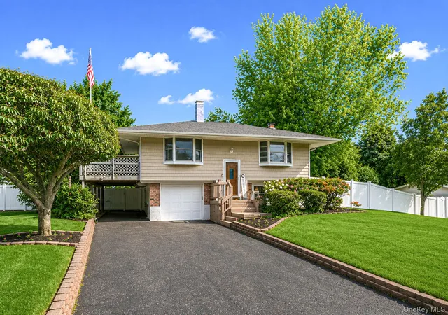 26th image of 16 Lynx Ln, East Setauket, NY 11733 | MLS# 1008243
