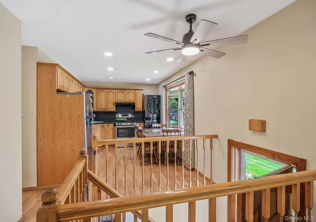 5th image of 16 Lynx Ln, East Setauket, NY 11733 | MLS# 1008243