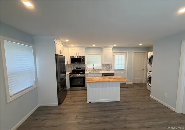 Photo 1 of Single family home for sale at 40 Fulton Ave, Mastic, NY 11950 | MLS# 1008256 | Listing updated on 2026-09-14