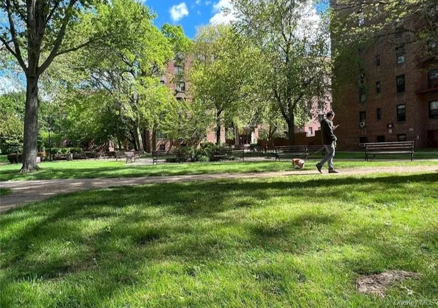 17th image of 150 29 72 Rd #3L, Flushing, NY 11367 | MLS# 1008265