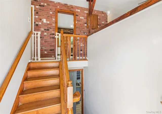 4th image of 17 Joyce Dr, Riverhead, NY 11901 | MLS# 1008268