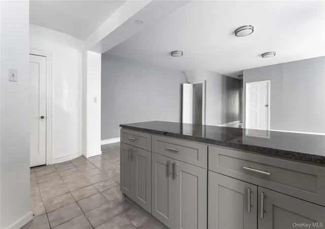 4th image of 123 W 227Th St, New York, NY 10463 | MLS# 1008278