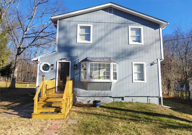 Homes for sale in Shawangunk, NY | 351 Lake Shore Dr, Shawangunk, NY 12566 | MLS# 1008280