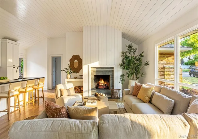 4th image of 675 Dicks Point Rd, Southold, NY 11935 | MLS# 1008313