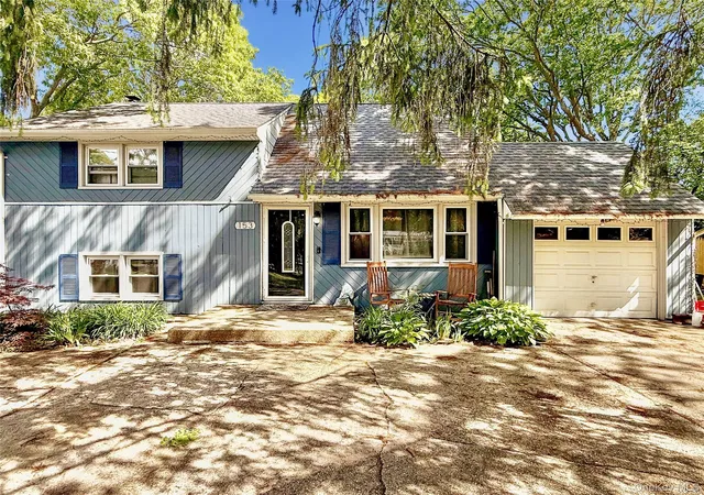 3rd image of 153 Parkwood Dr, Shirley, NY 11967 | MLS# 1008322