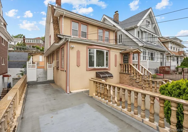 Photo 3 of Sale Pending at 14837 86th Avenue, Jamaica, NY 11435 | MLS# 1008331 | Listing updated on 2026-07-08
