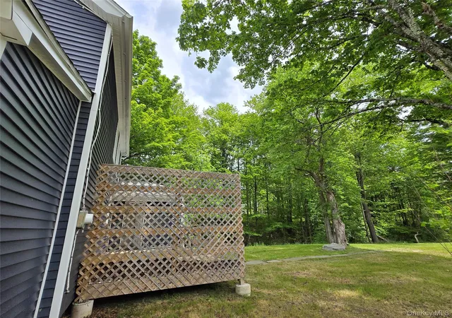 Homes for sale in Fallsburg, NY | 11 Spring Glen Rd, Fallsburg, NY 12763 | MLS# 1008357