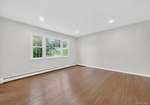 5th image of 17 Janice Dr, Middletown, NY 10941 | MLS# 1008363