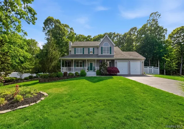 Photo 1 of Sale Pending at 77 N Woods Rd, Riverhead, NY 11933 | MLS# 1008371 | Listing updated on 2026-09-20