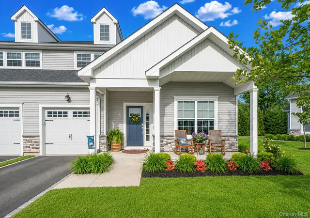 2nd image of 51 Farm Acre Cir, Mount Sinai, NY 11766 | MLS# 1008377