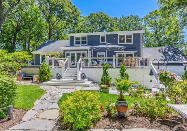 4th image of 14 Locust Ave, Setauket, NY 11733 | MLS# 1008389