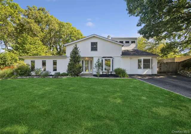 1st image of 5 Grendon Ln, Farmingville, NY 11738 | MLS# 1008410