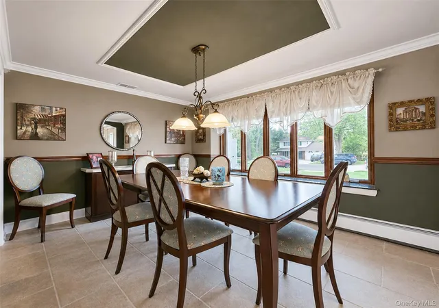 5th image of 2 Sussex Ln, Lake Grove, NY 11755 | MLS# 1008418