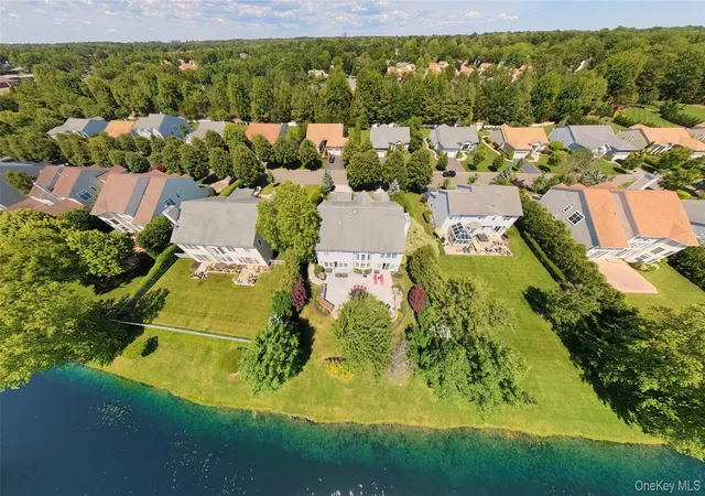 Photo 2 of Single family home for sale at 38 Hamlet Woods Dr, Saint James, NY 11780 | MLS# 1008427 | Listing updated on 2026-08-28