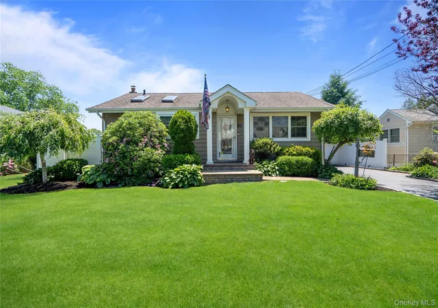 1st image of 86 Claremont Ave, West Babylon, NY 11704 | MLS# 1008428