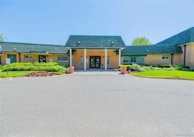 Homes for sale in Brookhaven, NY | 219 Artist Lake Dr, Brookhaven, NY 11953 | MLS# 1008460