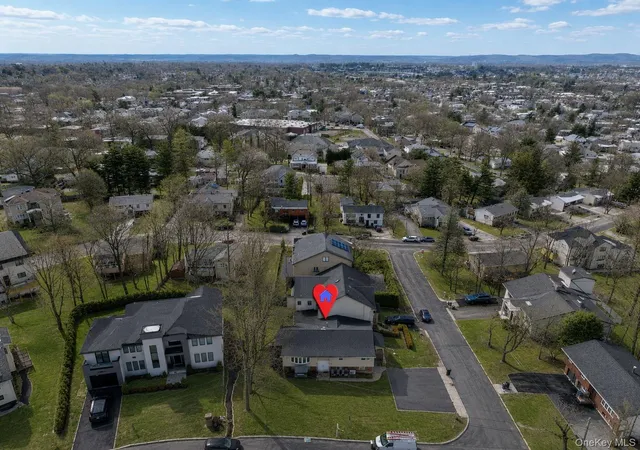37th image of 18 Wilsher Dr, Monsey, NY 10952 | MLS# 1008464