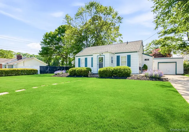 5th image of 76 Hanrahan Ave, Farmingville, NY 11738 | MLS# 1008470