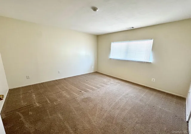 Photo 3 of House for sale at 71 Pointe Cir S #71, Coram, NY 11727 | MLS# 1008552 | Listing updated on 2026-09-17