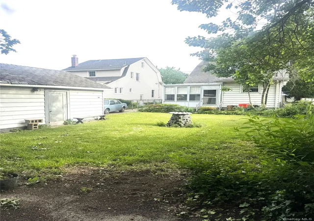 2nd image of 41 Stewart St, Hempstead, NY 11001 | MLS# 1008566