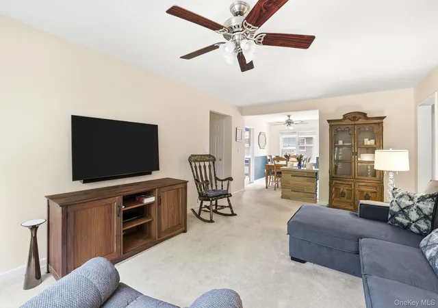 Homes for sale in White Plains, NY | 121 N Broadway, White Plains, NY 10605