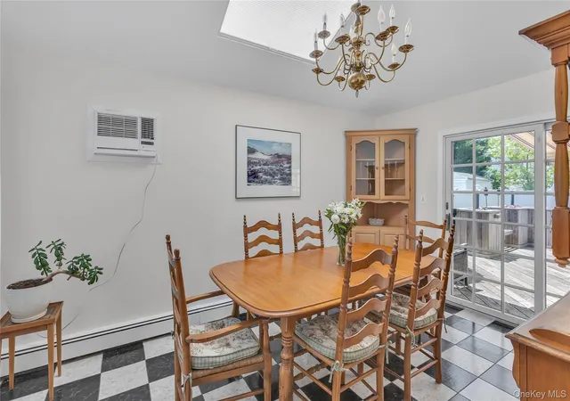 3rd image of 386 Harrison Ave, Oyster Bay, NY 11758 | MLS# 1008577