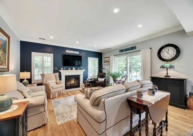 5th image of 519 Highland Ct, Moriches, NY 11955 | MLS# 1008592