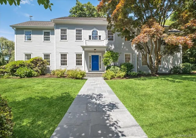 1st image of 3 Oak Ln, Larchmont, NY 10538 | MLS# 1008614