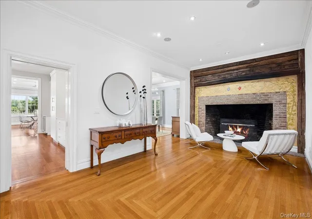 5th image of 3 Oak Ln, Larchmont, NY 10538 | MLS# 1008614